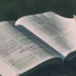 SALMO 46 EXPLICADO: DEUS EM MEIO ÀS CRISES E À ANSIEDADE